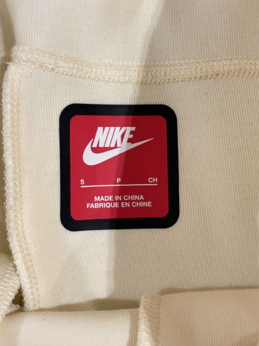 Найк теч флис оригинал