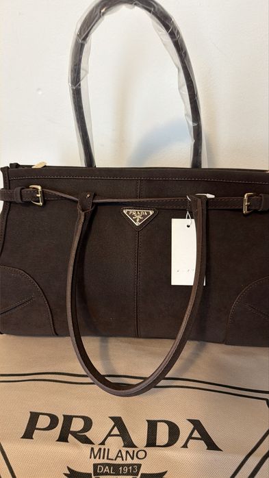 Чанта Prada нова