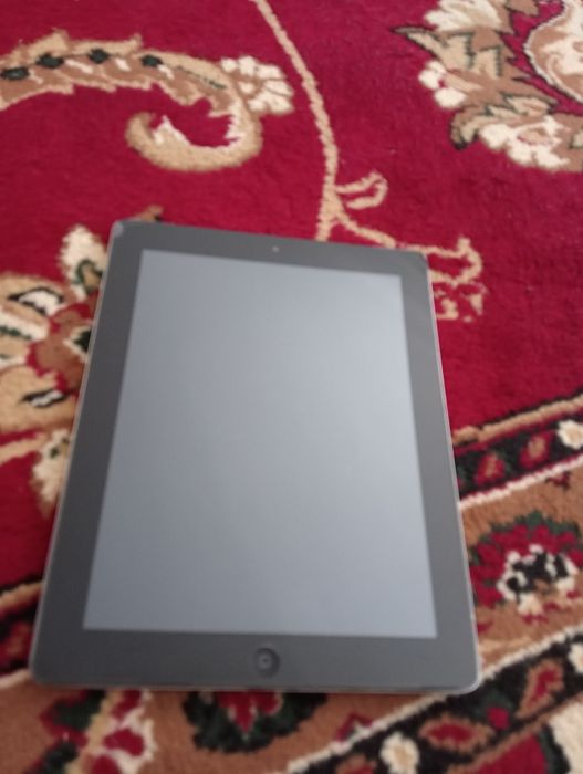 iPad продам, в хорошем состоянии 64гб