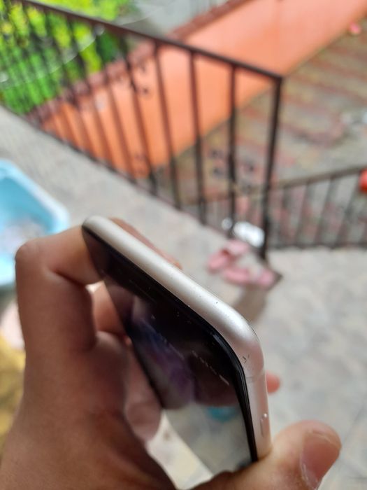 Iphone se3 128gb