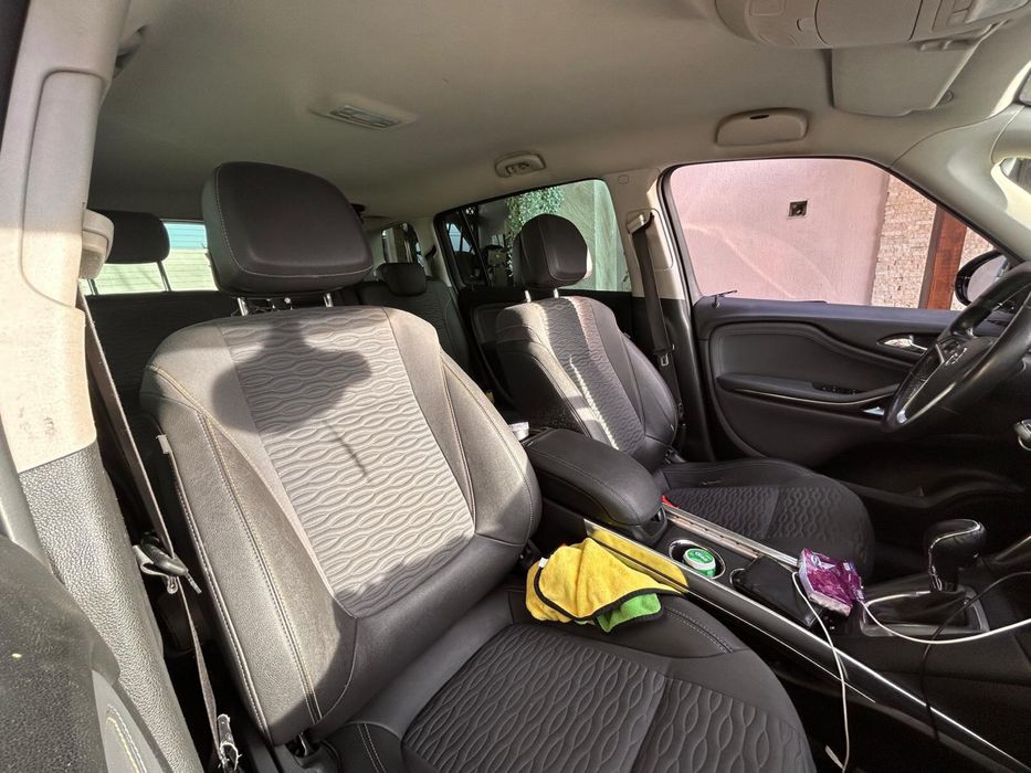 Opel Zafira 2014