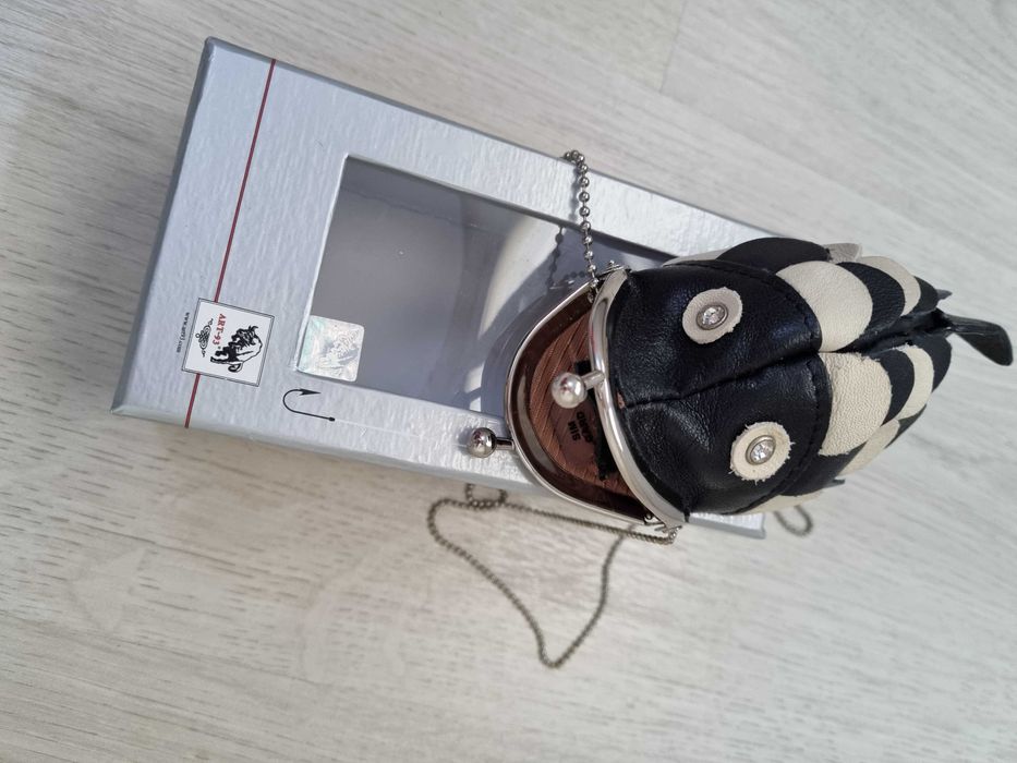 Art 93 Естествена кожа