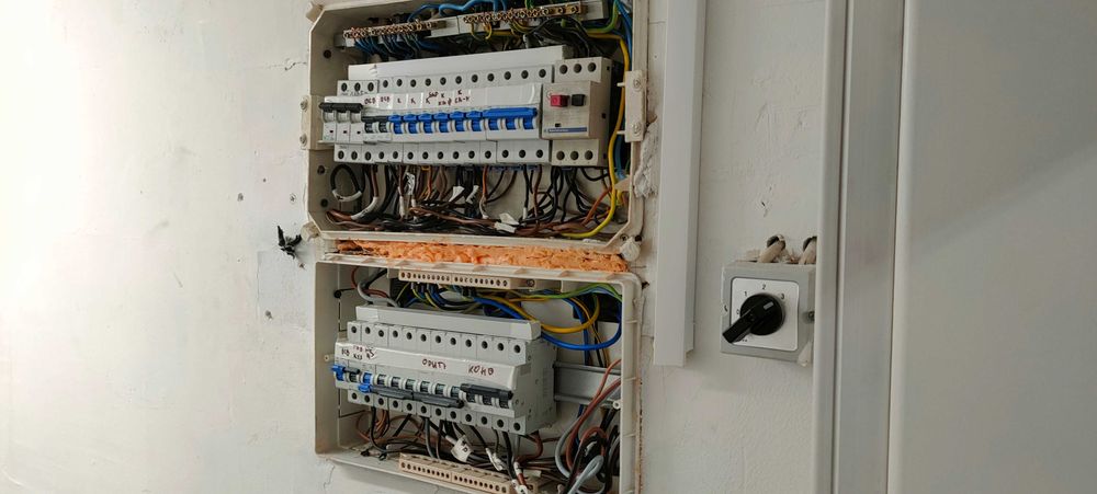 Ел.табло смяна и ремонт