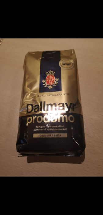 Vând cafea Lavazza 8/10. 1kg   Dallmayr 500g