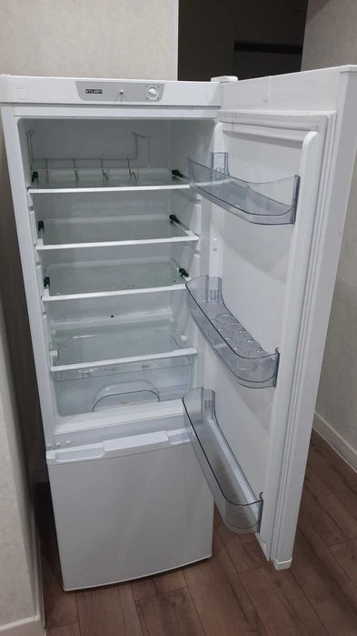 Холодильник б/у Atlant