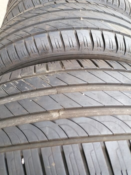 Vând 4 anvelope vară kleber 215.55.18