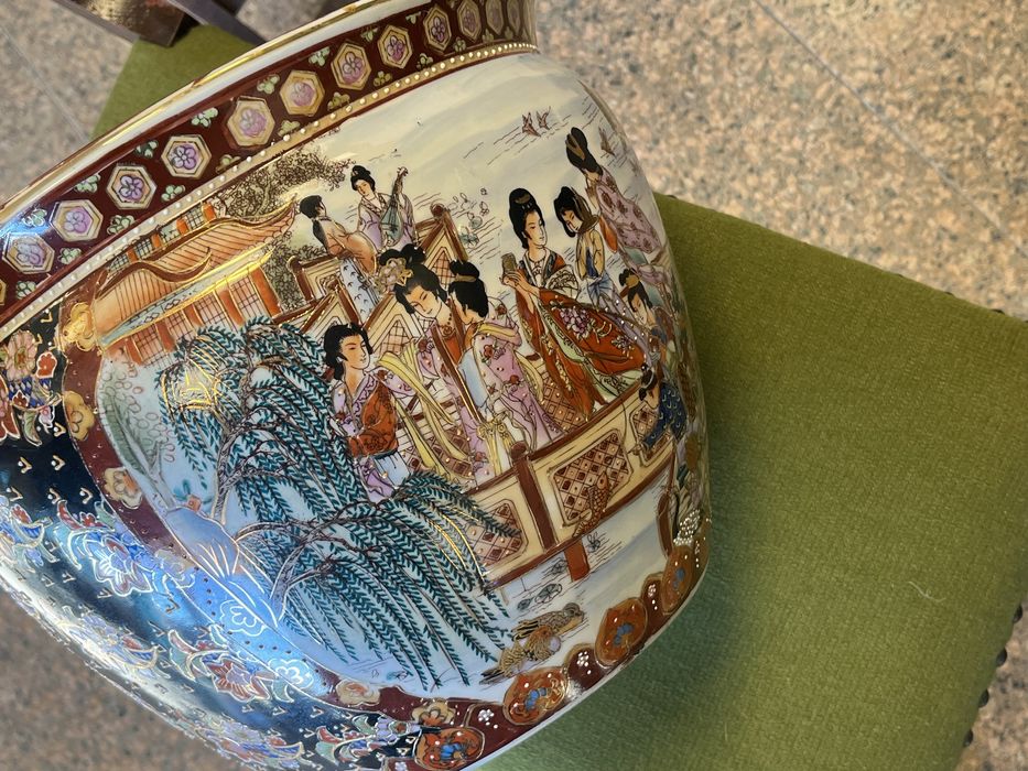 Китайска ваза