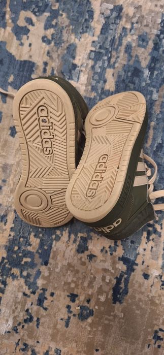 Adidasi adidas universali nr 30-31
