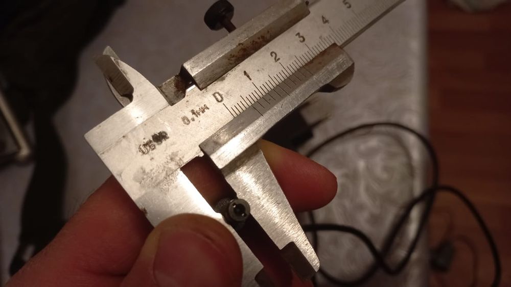 Продам Блок Питания На 12 Вольт. 1,5 Ампер.