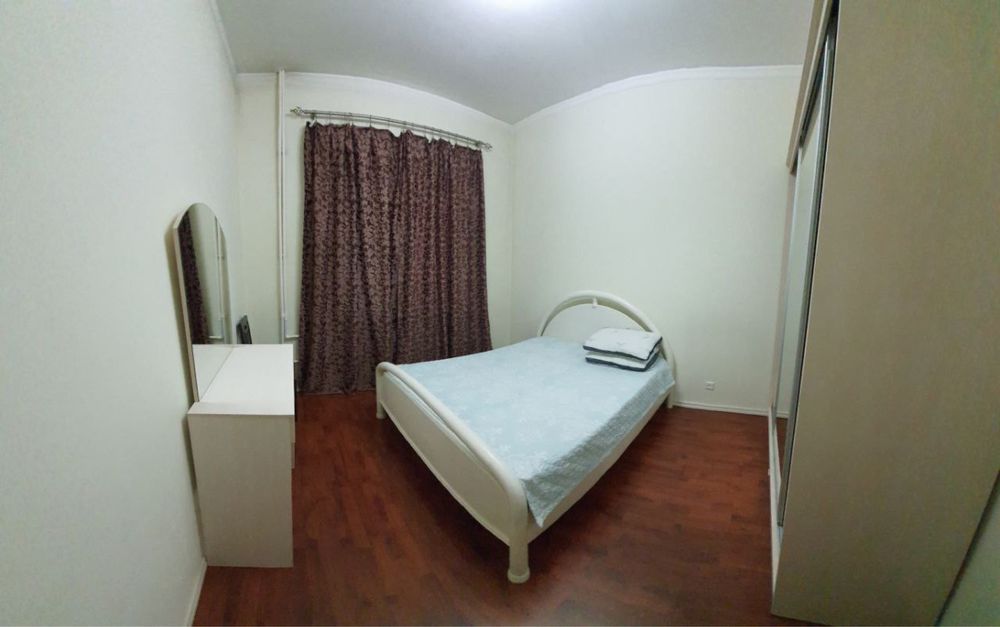 Продаётся  3/4/5 на кадышева авиасозлар 1 дом 61