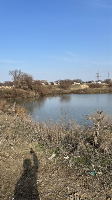 Продам землю 2,5 гектара