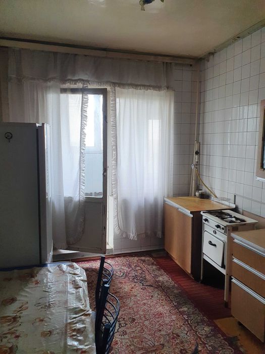 Продается 2 комнатная квартира на Юнусабаде 18