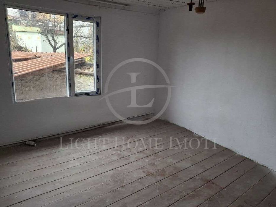 Продава се Къща в Перущица - 226 кв.м за 143 €/кв.м - Снимка #6