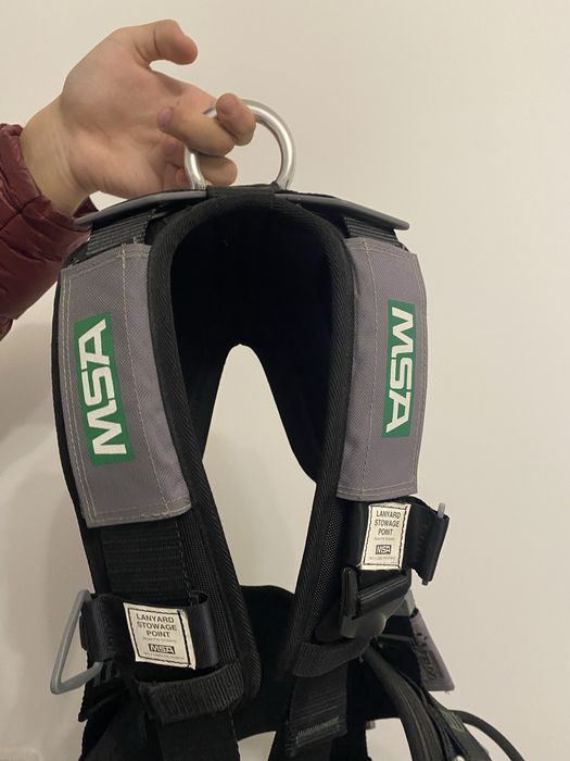 Ham protectie alpinist profesional MSA IN STARE NOUĂ .