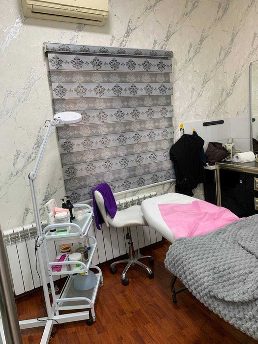 Срочно сдается салон красоты на Дархане(7 раб.мест)