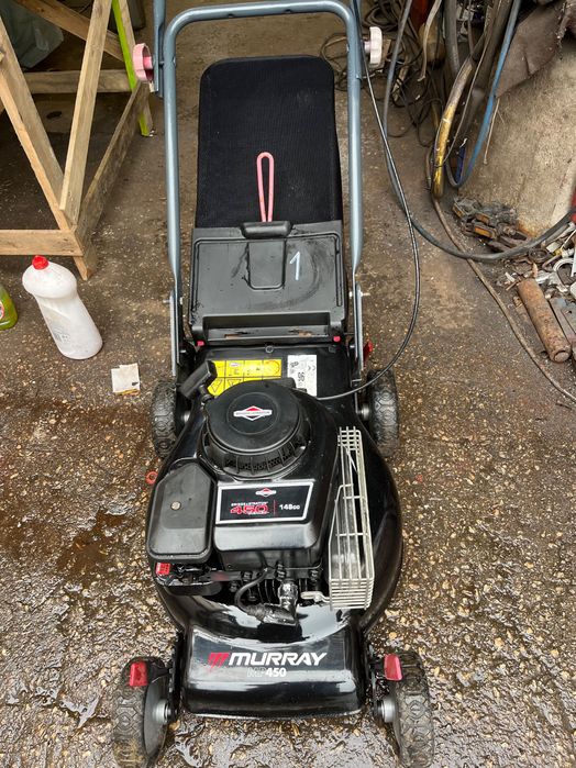 1: Моторна косачка  MURRAY