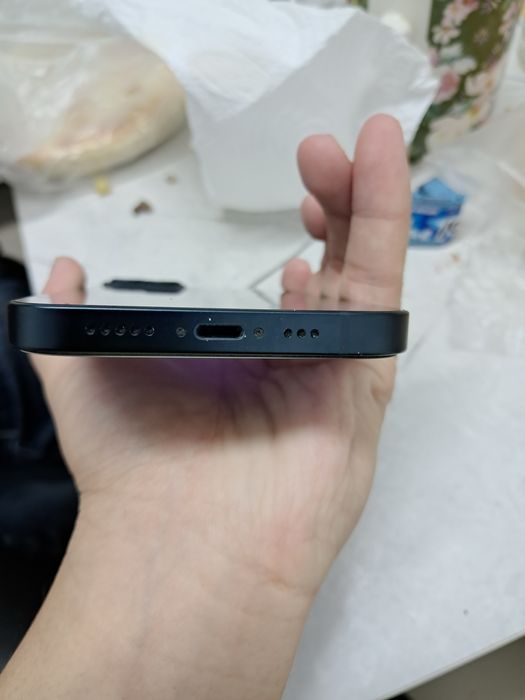 Айфон 13 сатылады