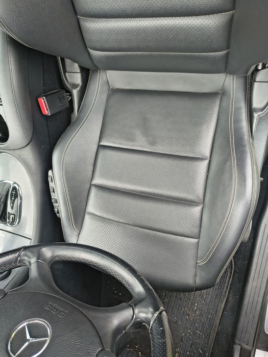 Кожен салон w207 предни кожени седалки