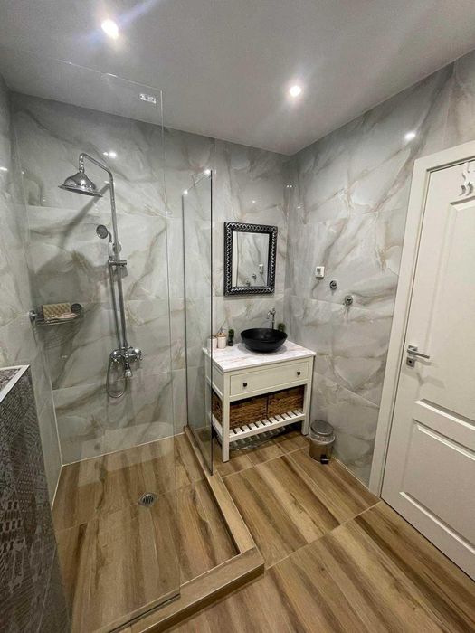 Дава се под наем Къща в Божурище - 100 кв.м за 1200 € - Снимка #15