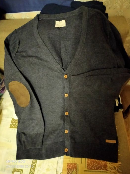 Продам Мужские кофты .Брендовые б