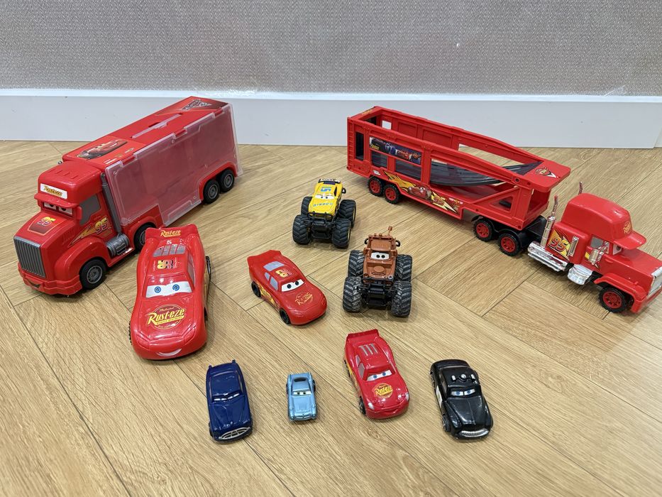 Любители машинок  makvin