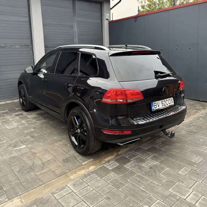 VOLKSWAGEN Touareg 2011 — imagine 3