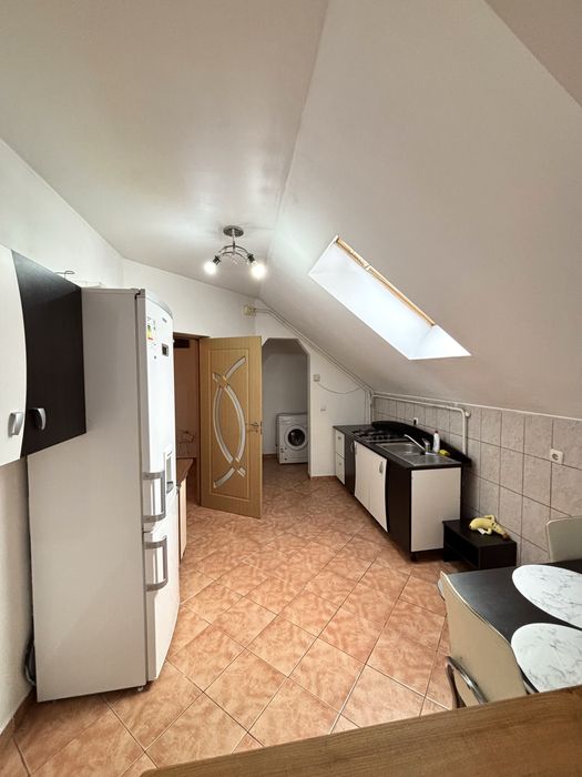 Apartament de inchiriat craciun/revelion in Radauti, 71mp, 2 dormitoare,complet mobilat și utilat, centrala proprie, str Putnei