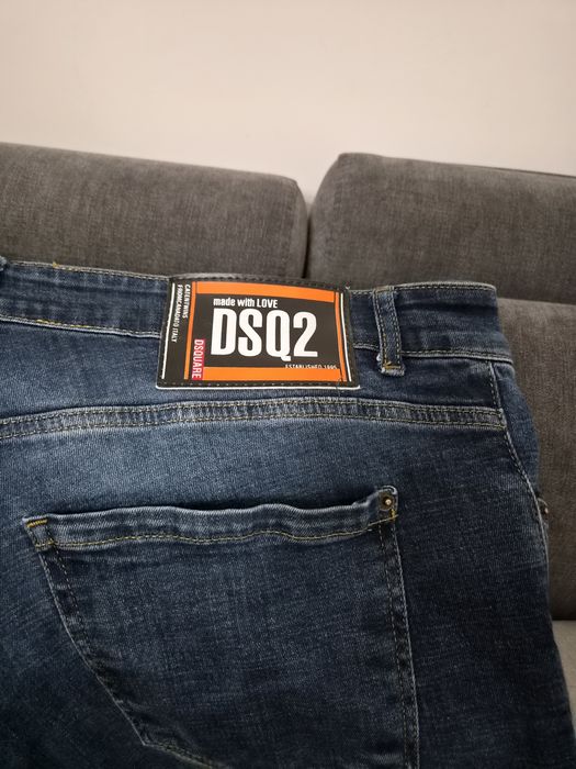 Dsquared2 къси дънки с еластан 56 размер  + подарък