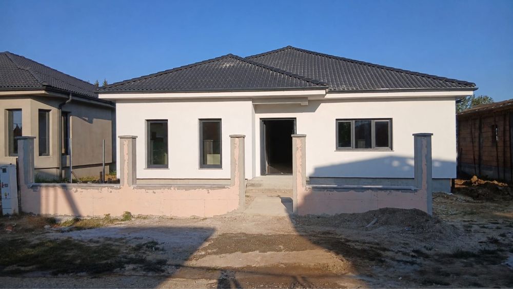 Casă de Vânzare