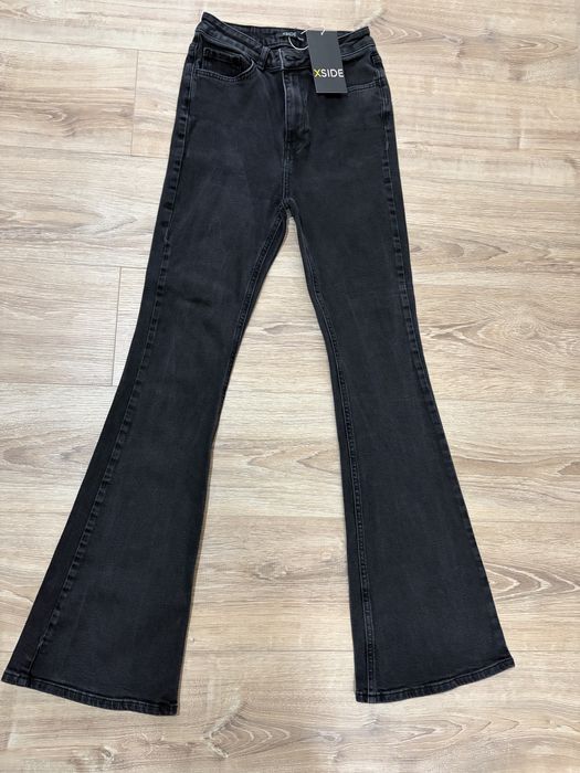 Нови  дънки размер 26 S Xside