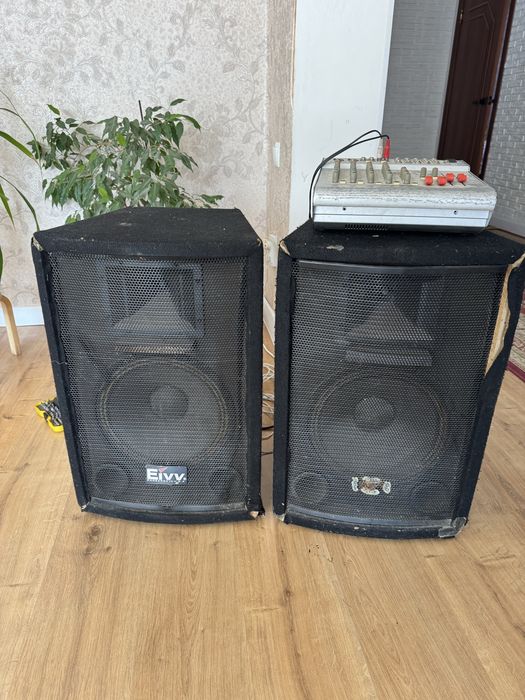 Продам музыкальную аппаратуру