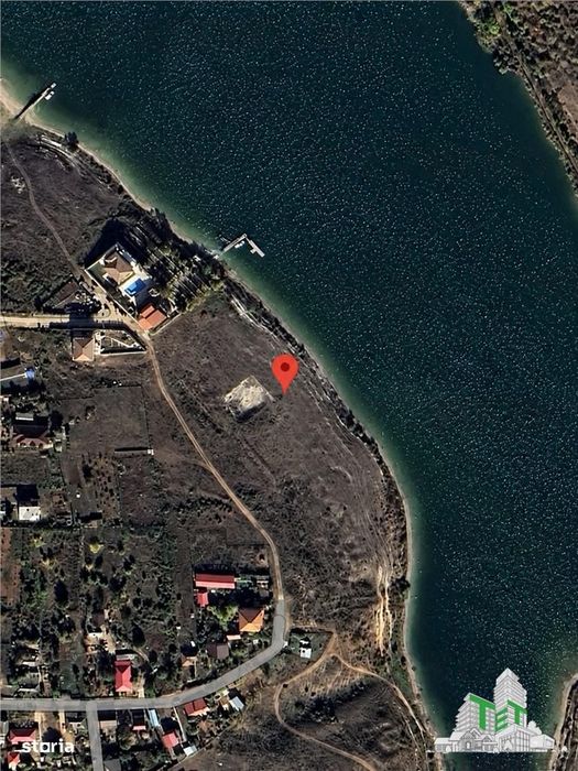 Teren premium 500 mp cu deschidere 25 m - Prima linie la Lacul Limanu,