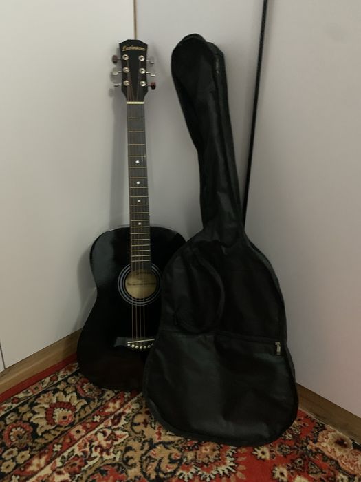 Акустическая гитара 38” - в отличном состоянии