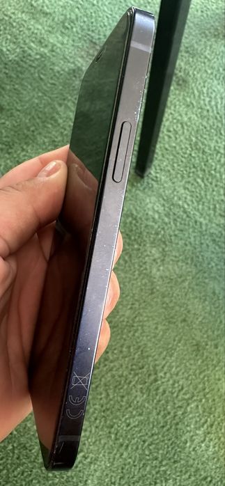 Iphone 12 64 gb baterie 100%