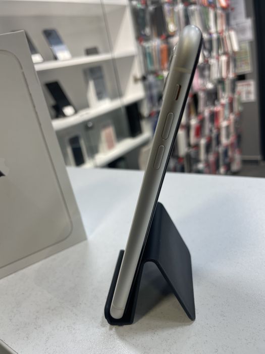  iPhone 11 64GB Folie+Cablu Cadou Garantie/Factura MAGAZIN..