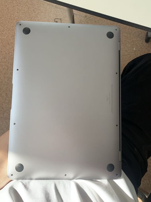Macbook air m1  серый