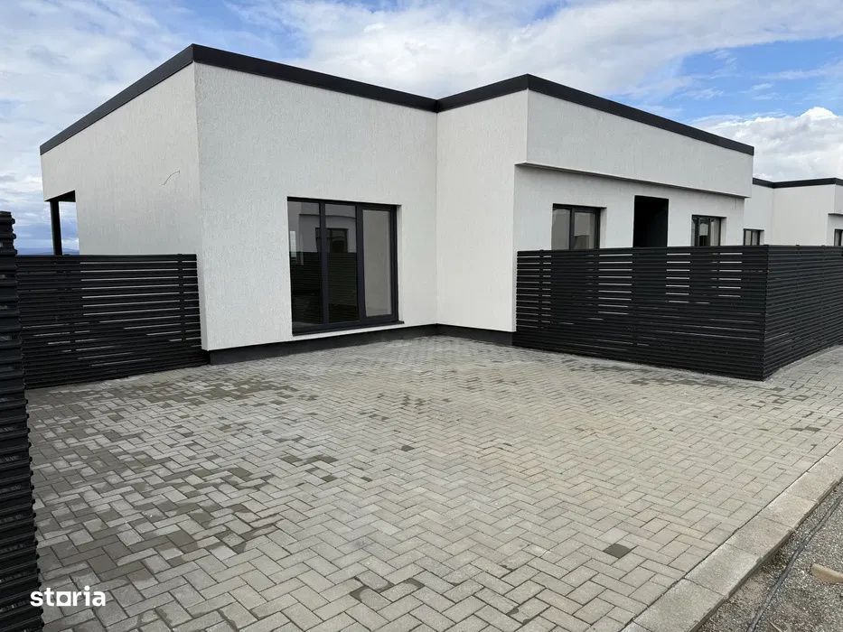 Casa individuala 100 mp Izvor