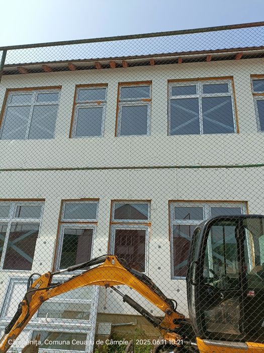 De vânzare, ferestre și uși PVC,