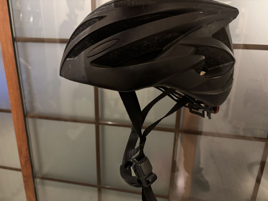 Каска(helmet),за колело,кънки и други спортове
