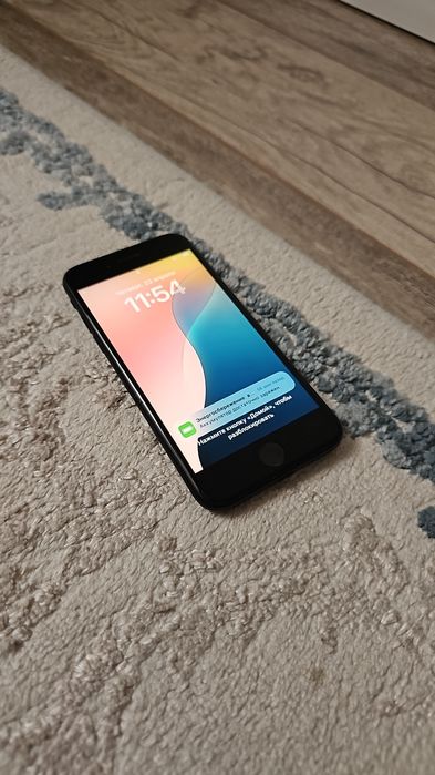 iPhone SE 2020 Айфон се2020