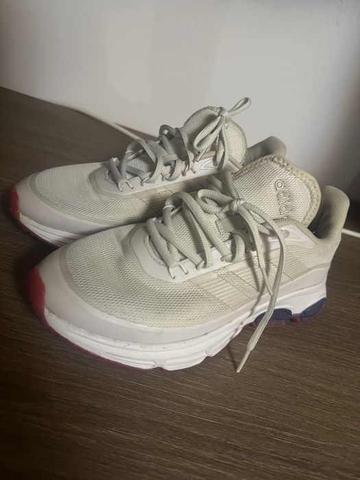 Adidas QuadCube.