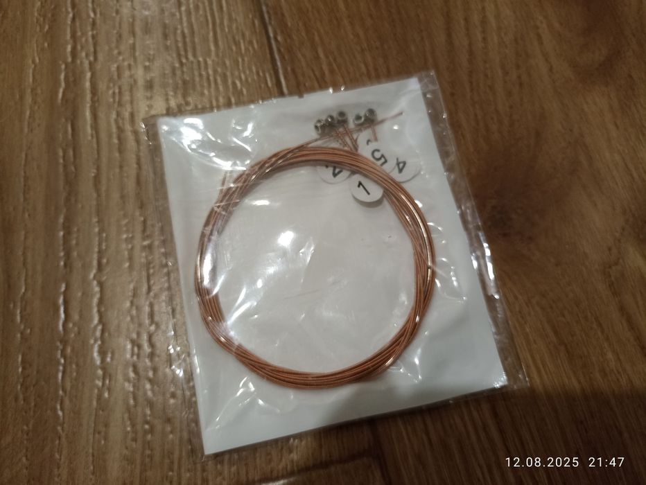 Струны для гитары