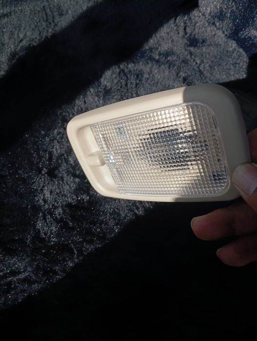 Продам Плафон в салон авто