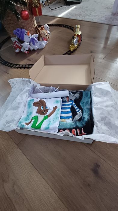 Ръчно рисуван текстил