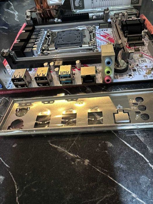 24 поточные Белые комплекты с озу 32 гб DDR3 + куллер