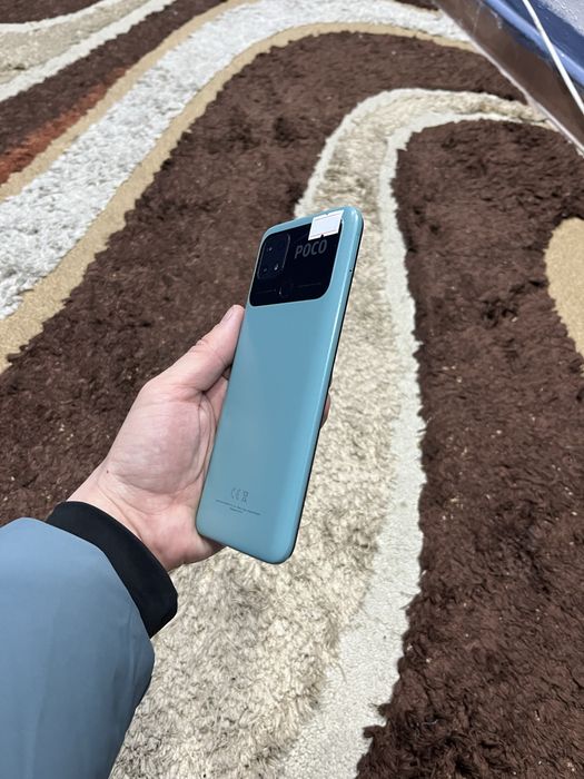 POCO C40 6/64gb ideal