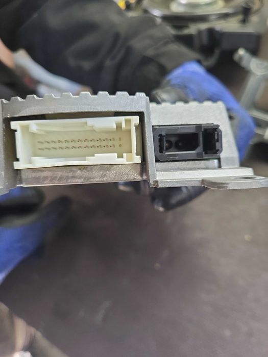 Modul combox bmw seria 1,2,3,4,5,6,7,x3 f25 cod 9251737