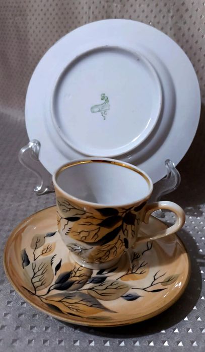 Кофейный сервиз,, Осенний сон ".