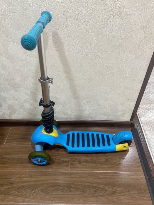 Самокат детский