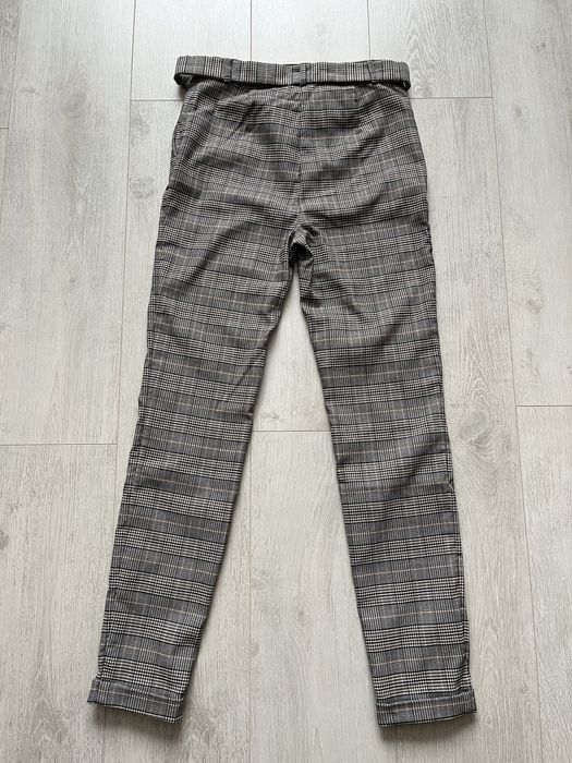 Серые брюки классика